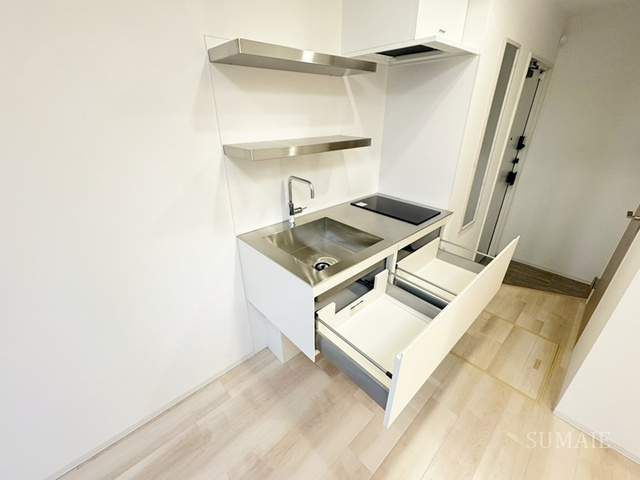 レピュア十条レジデンスの収納|キッチンの収納です☆