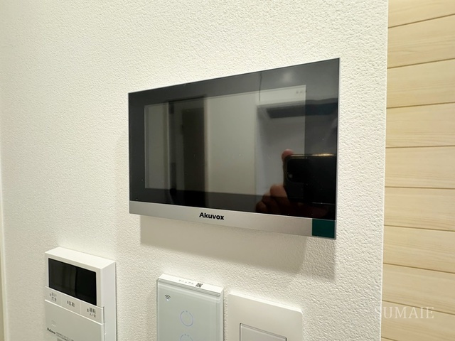 レピュア十条レジデンスのセキュリティ|モニター付きインターホンです☆