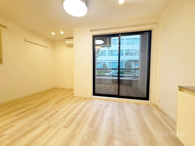 レピュア十条レジデンスの居間・リビング|綺麗なお部屋です♪