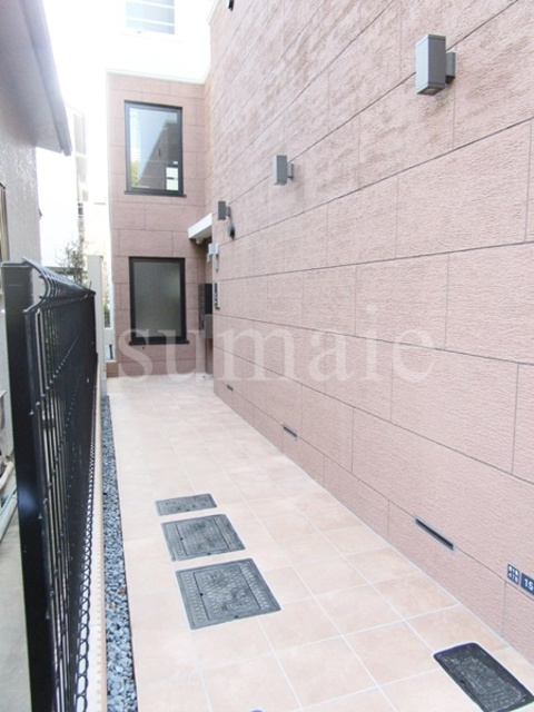 レピュア東十条駅前レジデンスのエントランス|マンション入り口です☆