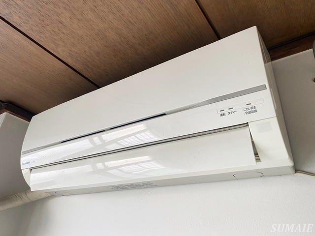 小平ビルの設備|和室6帖エアコン