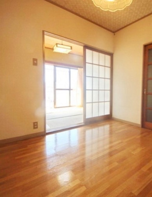 【居間・リビング】 | 中央ハイツ