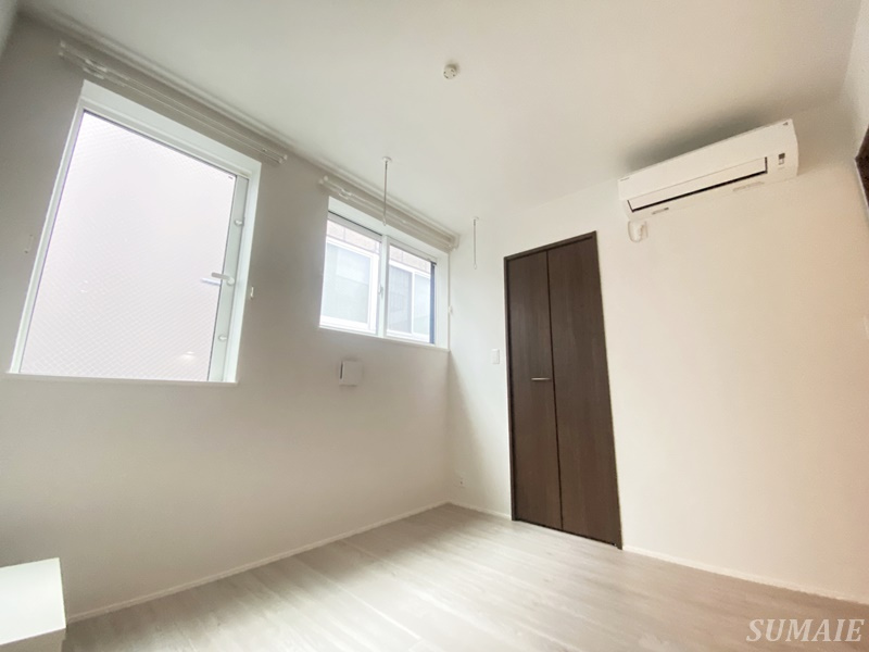 エリタージュの居間・リビング|ゆったりとした居間です