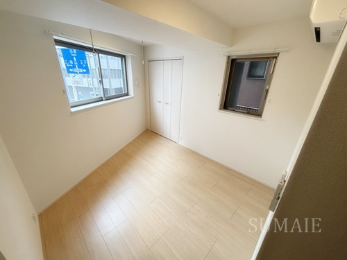 ＨＤビルの洋室|落ち着いた色調の洋室です