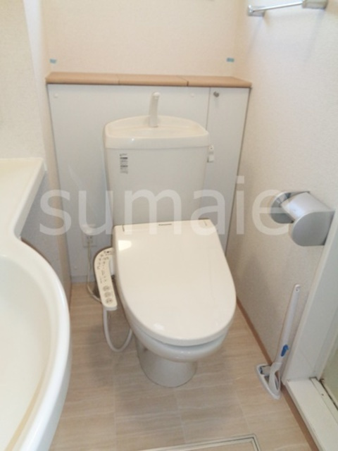 グランドソレーユのトイレ|温水洗浄便座付きトイレです♪