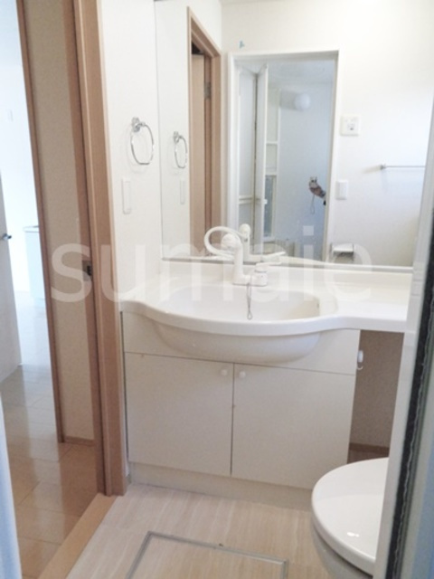 グランドソレーユの洗面所|独立洗面所です☆