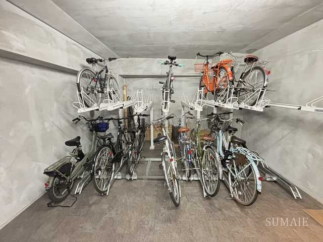 クレヴィアリグゼ西巣鴨のその他共用部分|自転車置き場です