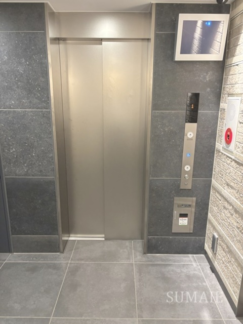 クレヴィアリグゼ西巣鴨のその他共用部分|エレベーターです