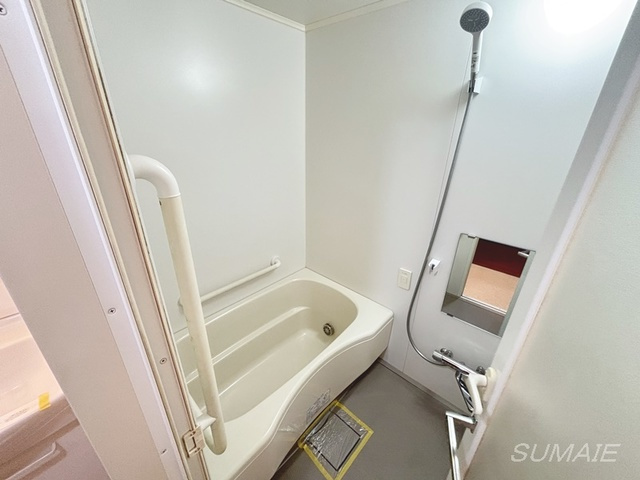 ケイティーズ　クリアの浴室|バスです