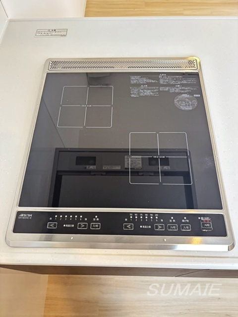 ＧＬＡＣＩＳのキッチン|ＩＨコンロ2口付いてます☆