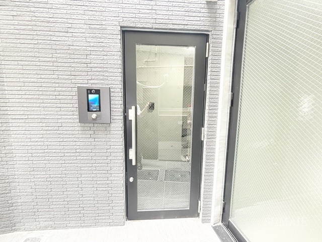 ＧＬＡＣＩＳのエントランス|エントランスです