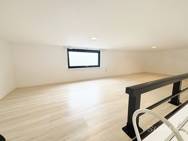 ＧＬＡＣＩＳの居間・リビング|ロフトです☆