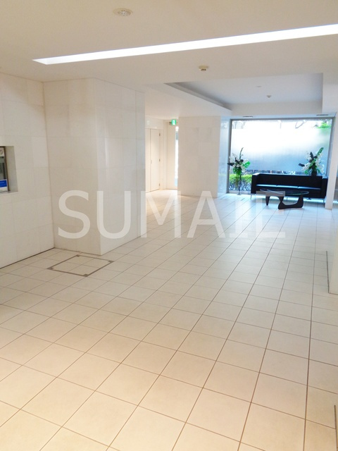 エスティメゾン王子のエントランス|エントランスロビー♪