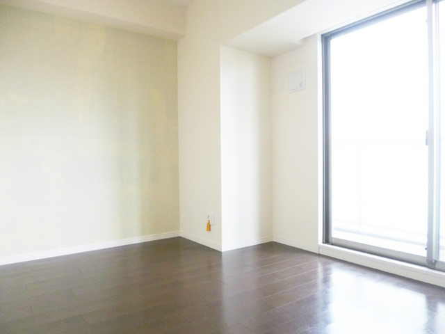 エスティメゾン王子の居間・リビング|日当たり良好のお部屋です☆