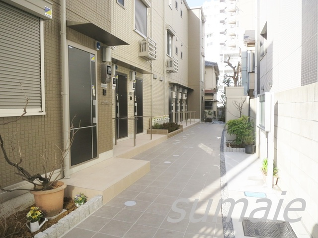 エリーワコートのロビー|エントランス内　　ロビー部分です☆