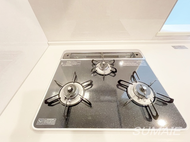 サントゥール駒込のキッチン|3口コンロ付きです