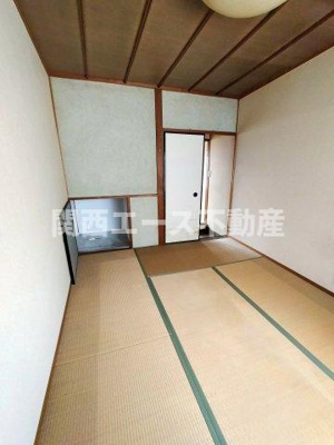  | 北出町貸家