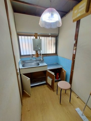  | 北出町貸家