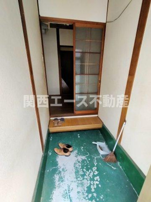 【玄関】 | 北出町貸家