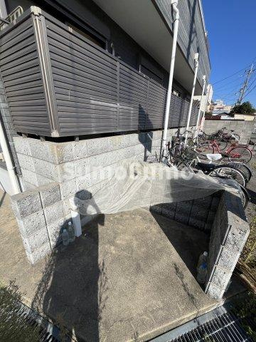 ハイツ中野の駐車場