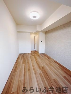 【洋室】 | プレサンス今池駅前フェルディノ | 7.2帖