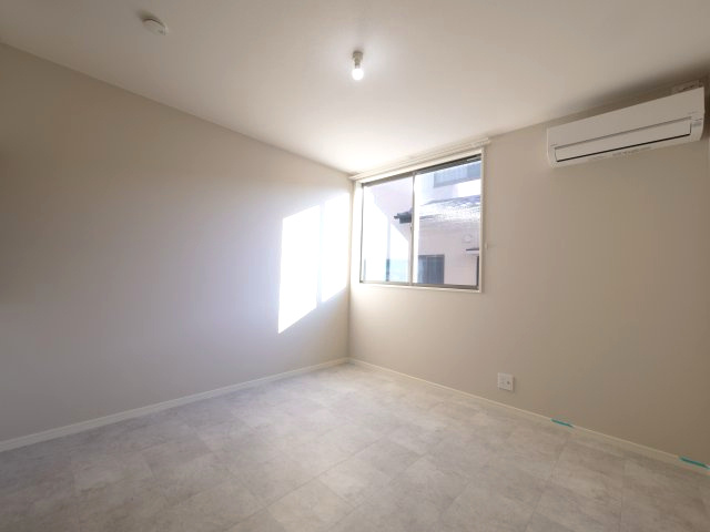 Irbis津島福居の居間・リビング