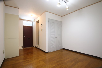 【洋室】 | ピースフルハウスⅠ