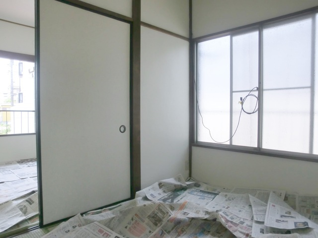 陽光荘の居間・リビング|間取り図真ん中の和室です。