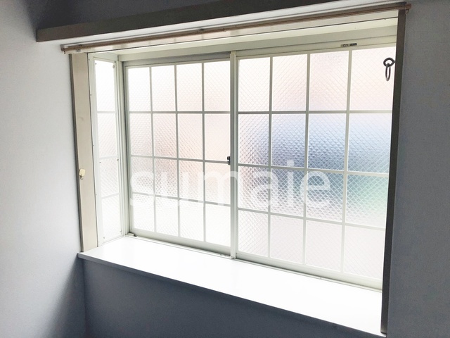 ピュアコートの内装|出窓が付いています