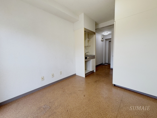 西村アパートメントの寝室|居室です♪