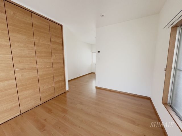 たちばな荘の寝室|リフォーム済みのお部屋です☆