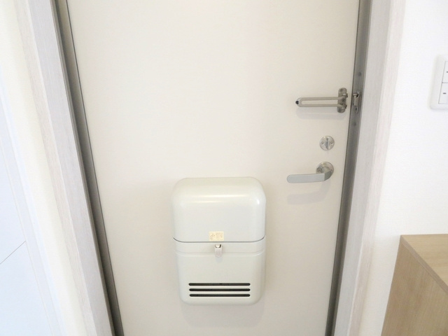 Ｗｉｌｌのセキュリティ|ドアガード付きの玄関ドアです(*^^)v