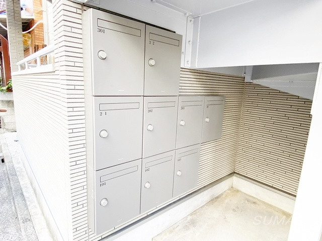 イースタイル鎌倉のその他共用部分|共用ポストです☆