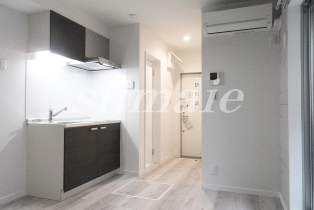 イースタイル鎌倉の寝室|リビングです！