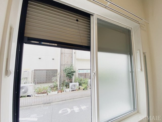 ル・ブラン小岩のバルコニー|防犯シャッター☆