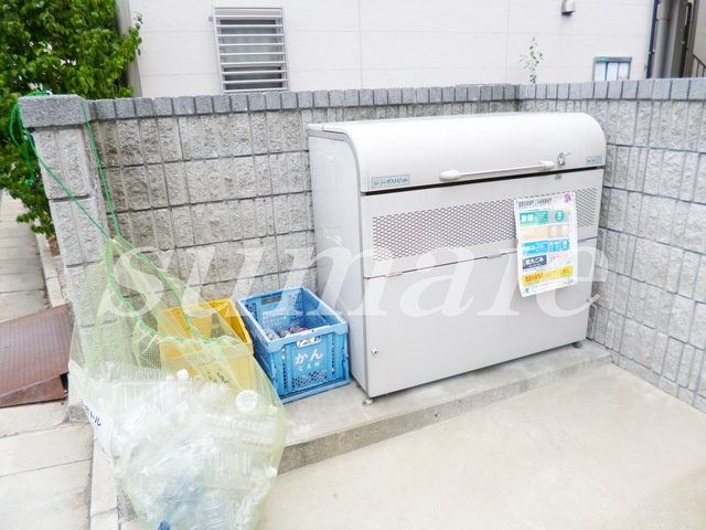 リリックコートアン・シャトーのその他共用部分|ゴミ置き場です！