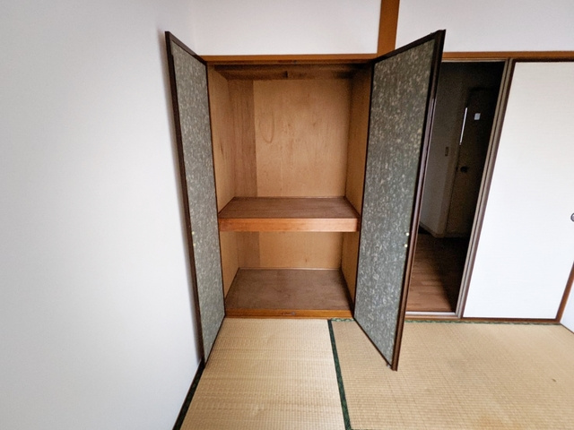 岩井マンションの収納|収納スペース