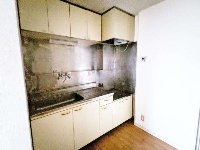 岩井マンションのキッチン|キッチン