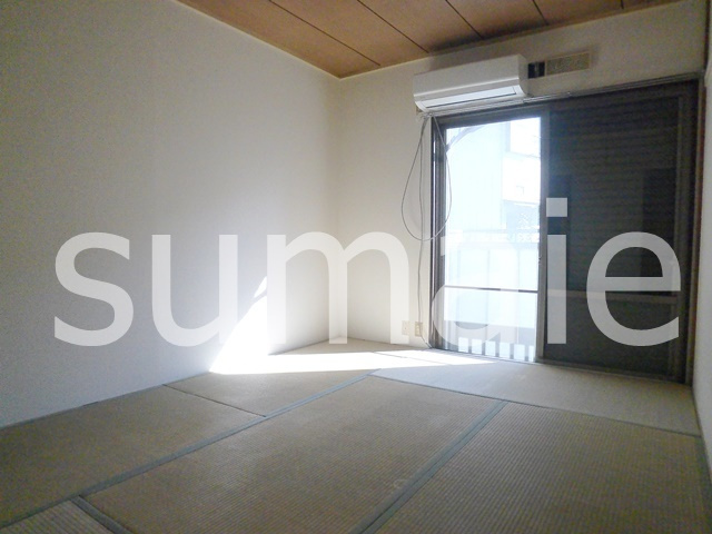 サンハイツの居間・リビング|室内です。