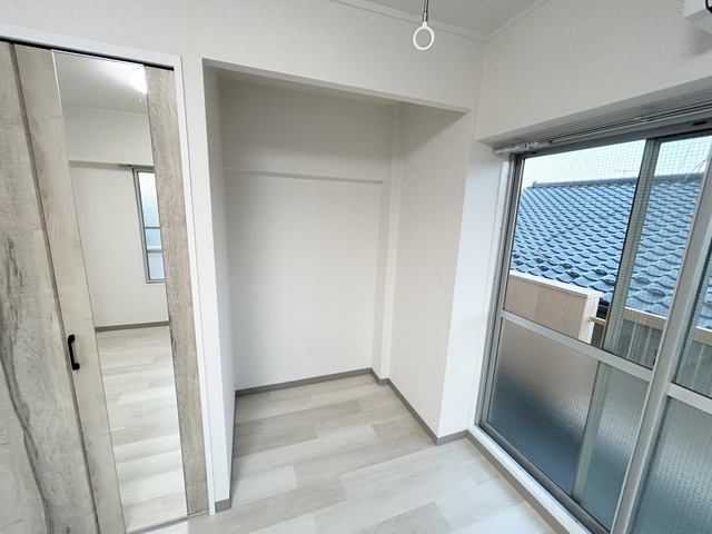 リバーサイド小澤の居間・リビング|ワークスペースです！