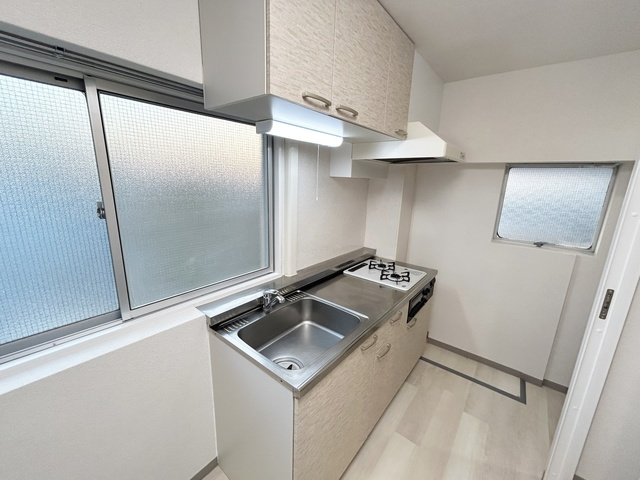 リバーサイド小澤のキッチン|２口システムキッチンです！