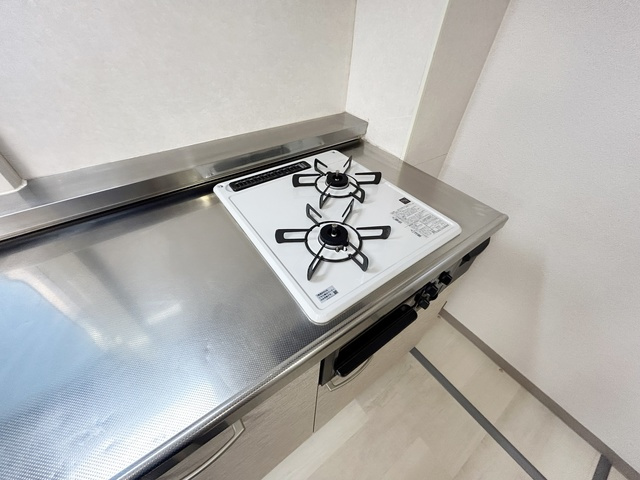 リバーサイド小澤のキッチン|2口ビルドインです！