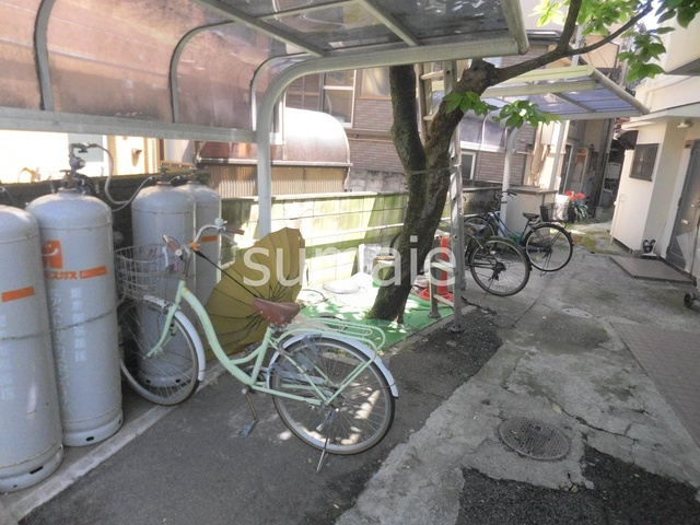 宇田川コーポのその他共用部分|自転車置き場です。