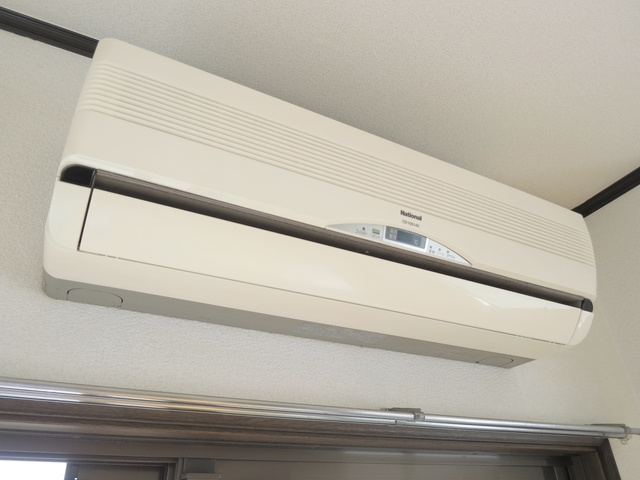 クリスタルパレスの設備|もちろんエアコン完備。