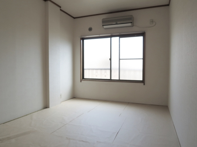 クリスタルパレスの子供部屋|落ち着きのある和室です。