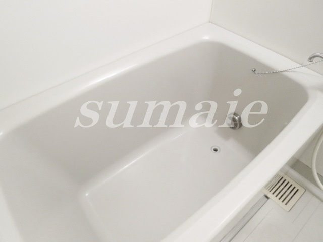 イーストテラスの浴室|浴槽です！