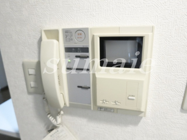 イーストテラスのセキュリティ|カメラ付インターホンです！
