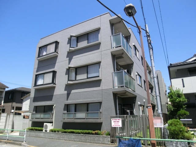 イーストテラス