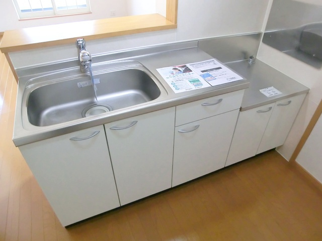 カーサ　ボニートのキッチン|カウンター付きのキッチンは便利ですよ(#^^#)