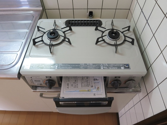 ペンテリゼールのキッチン|綺麗な二口コンロ付きです！
